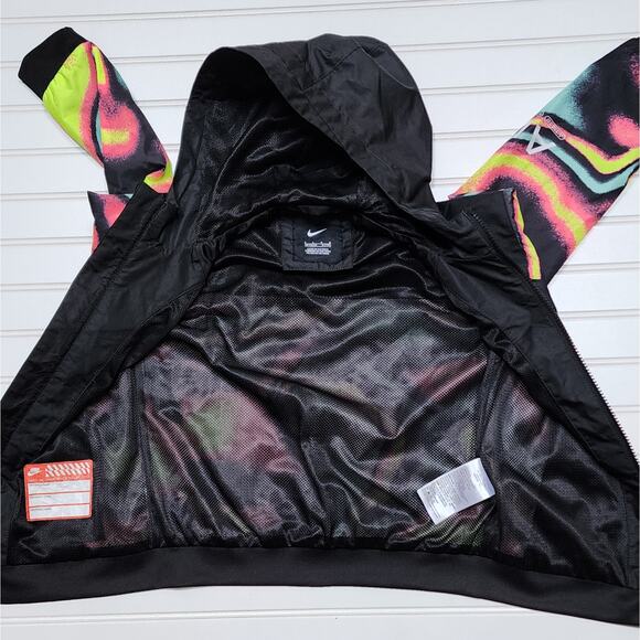 Nike Kids Max Volume Windrunner Full Zip Jacket - Picture 4 of 8